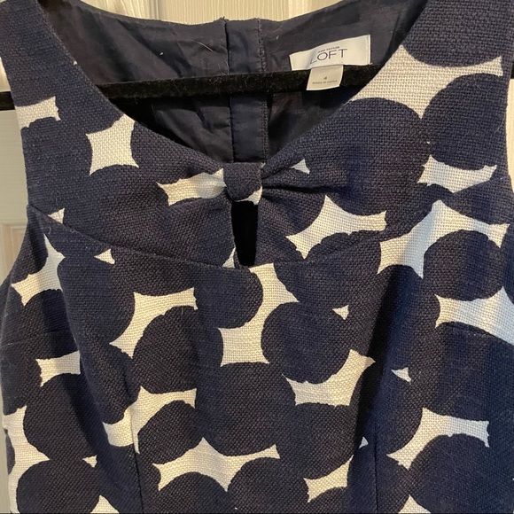 *DONATED* LOFT | Women’s Dress | Large Dot Pattern | Has Pockets - Picture 5 of 8